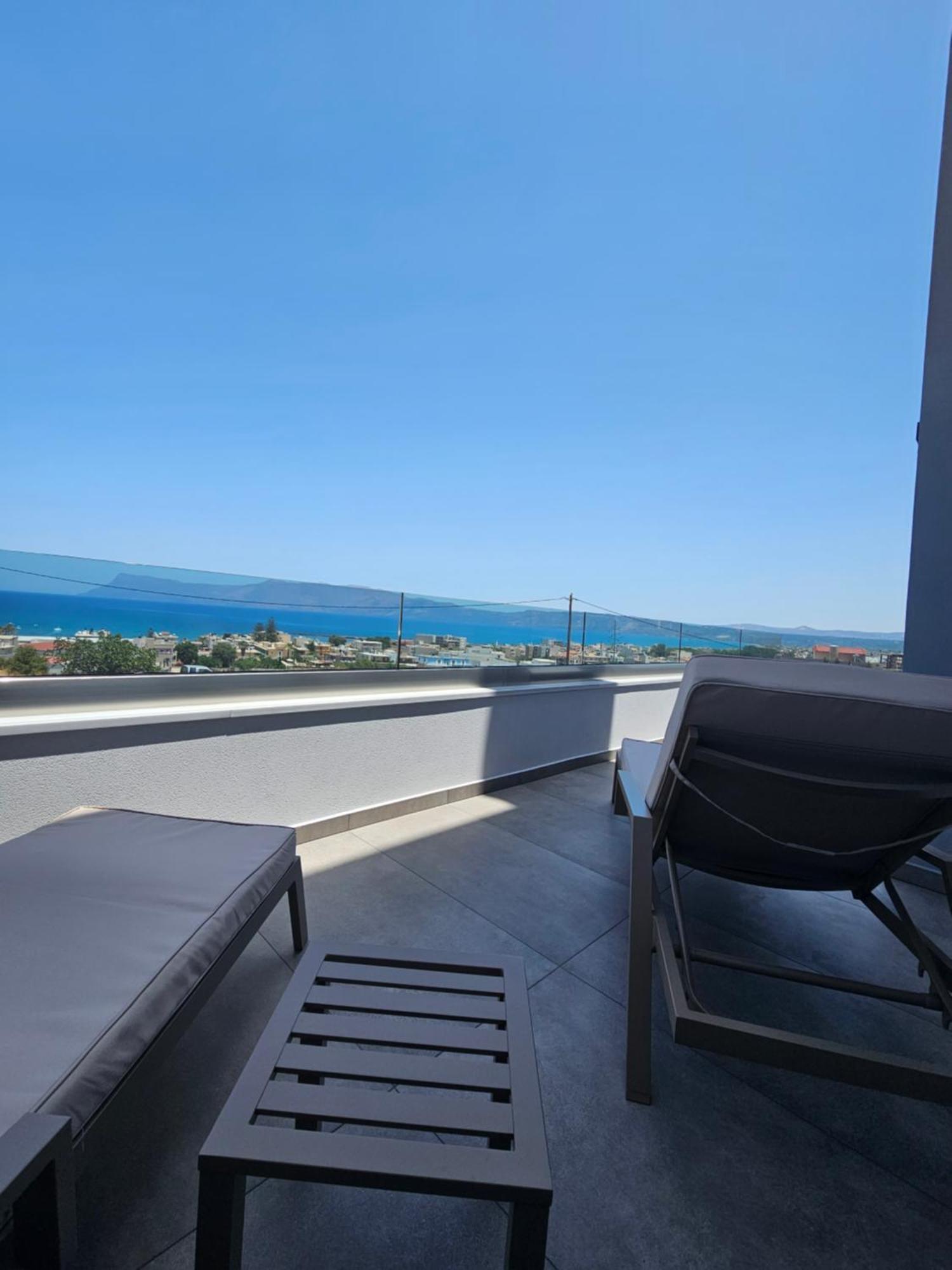Calm & Dreamy Luxury Apts Pírgos Zewnętrze zdjęcie